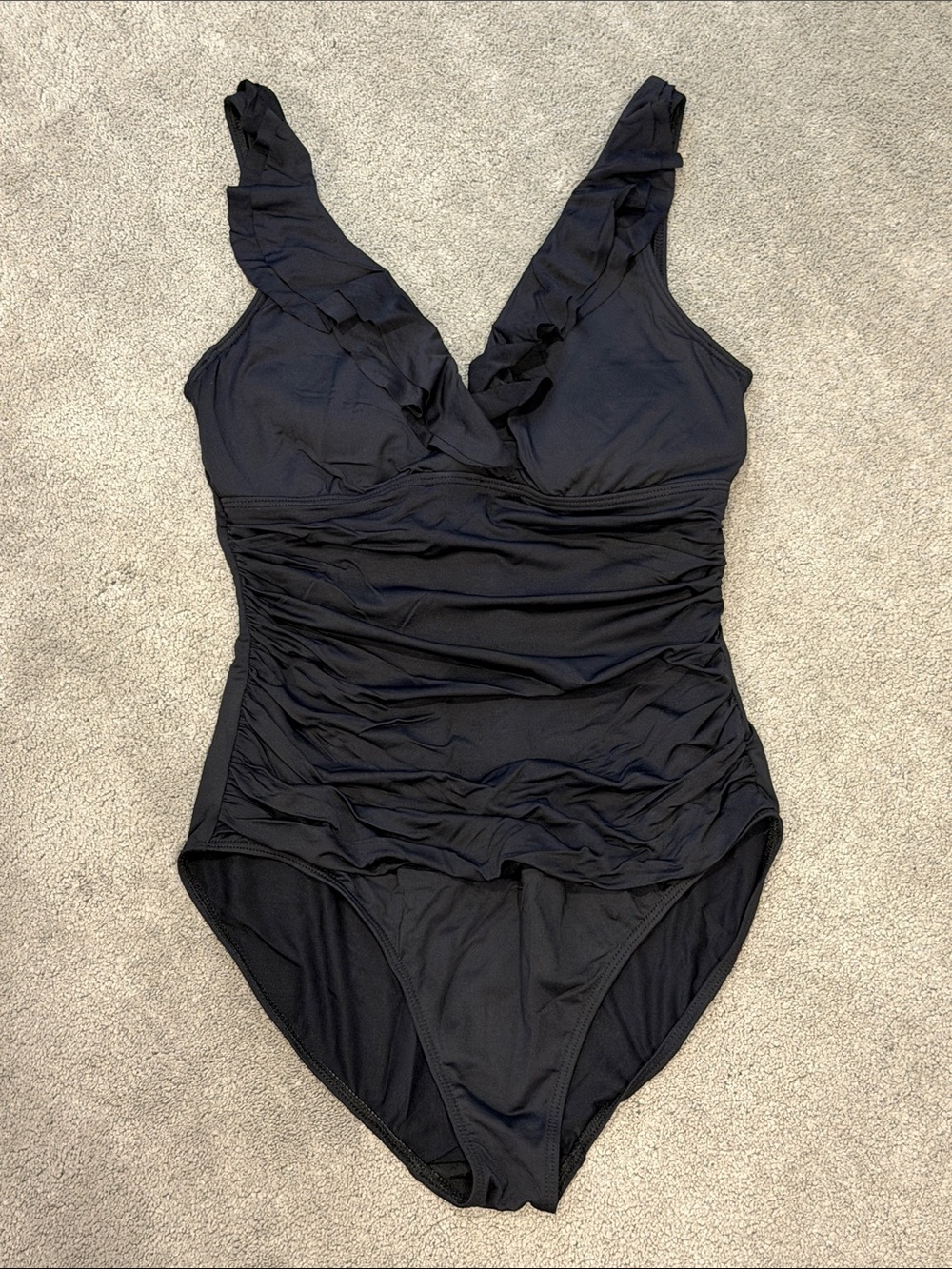 LIKE NEW women’s Ralph Lauren Black one-piece swimsuit size 10